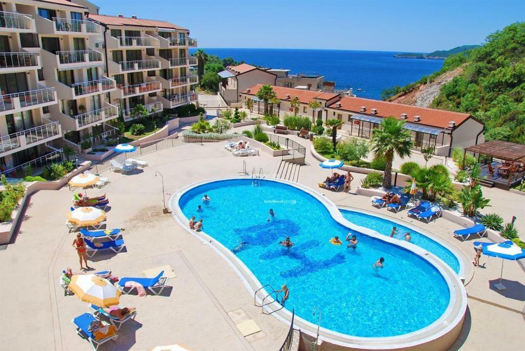 Bh Rialto Apartment Sveti Stefan Exterior foto
